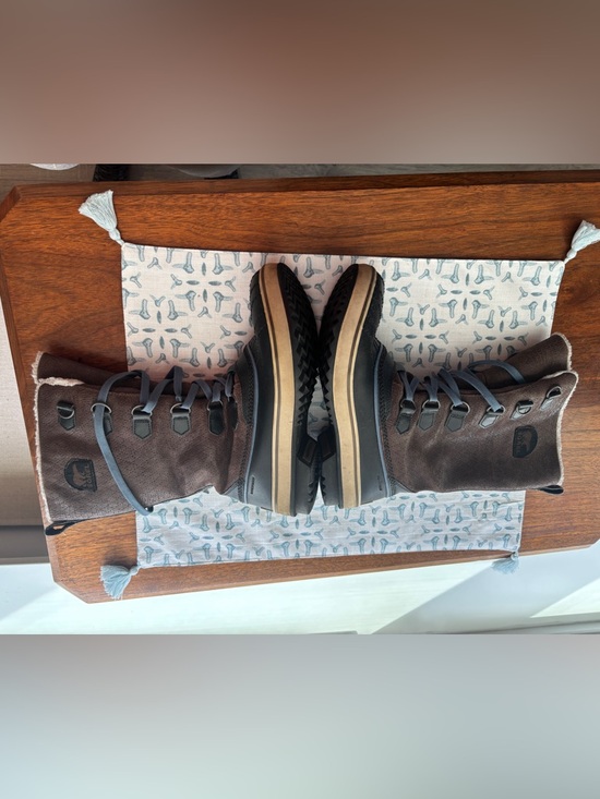 Sorel Shoes - Sorel Brown and Tan Lace-Up Winter Boots 8